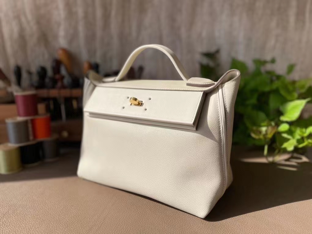 Hermès（爱马仕）Kelly 2424 evercolor 拼 Swfit 奶昔白 金扣 29cm
