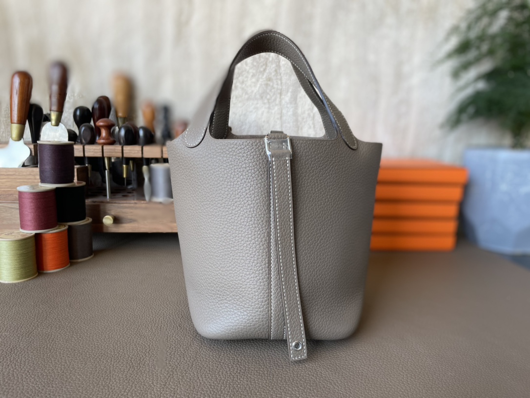 Hermès（爱马仕）Picotin 菜篮子 大象灰 TC大牛皮 银扣 18cm