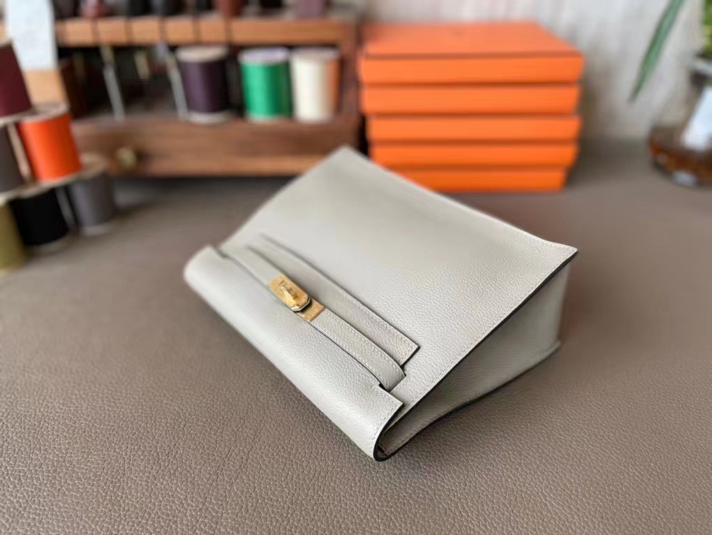 Hermès（爱马仕）Kelly dance 跳舞包 Evercolor皮 斑鸠灰 金扣 20cm