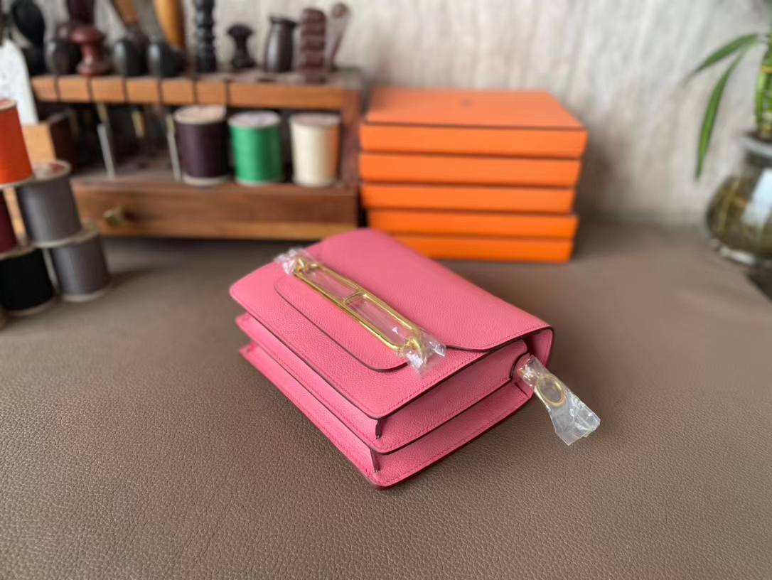 Hermès（爱马仕）Roulis 猪鼻子 新唇膏粉 evercolor皮 金扣 19cm