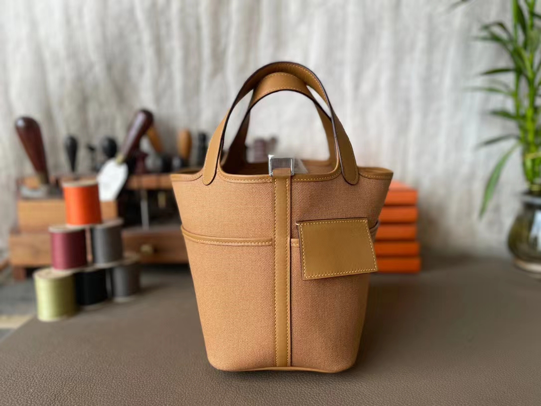 Hermès（爱马仕）Picotin cargo 芝麻色 帆布 拼 Swift皮 银扣 18cm