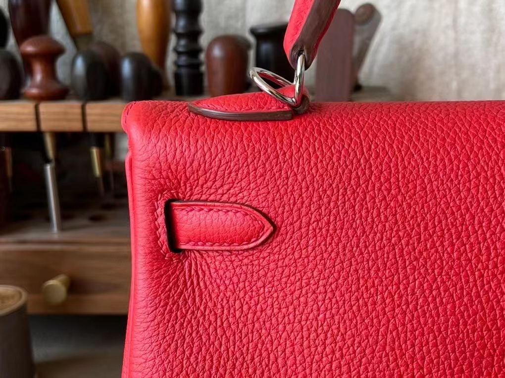 Hermès（爱马仕）Kelly 凯莉包 国旗红 Togo 顶级小牛皮 银扣 25cm