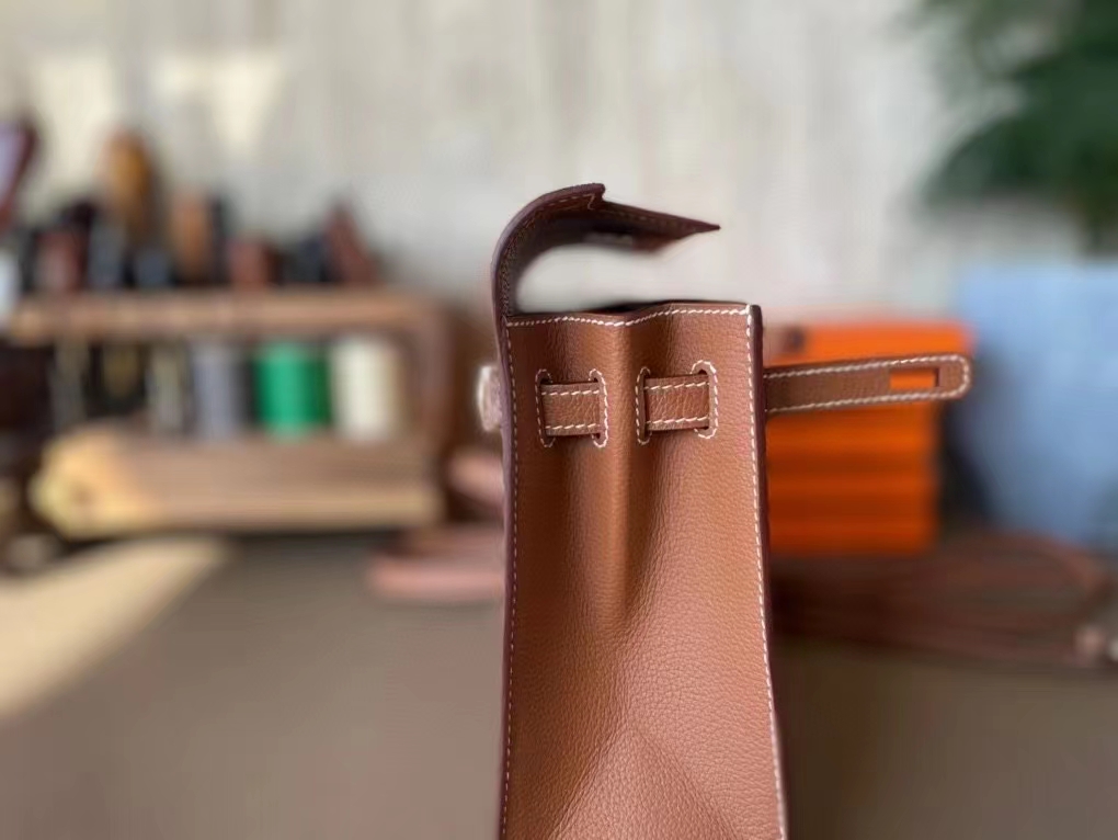 Hermès（爱马仕）Kelly dance 跳舞包 浅咖啡 Evercolor皮 金扣 20cm