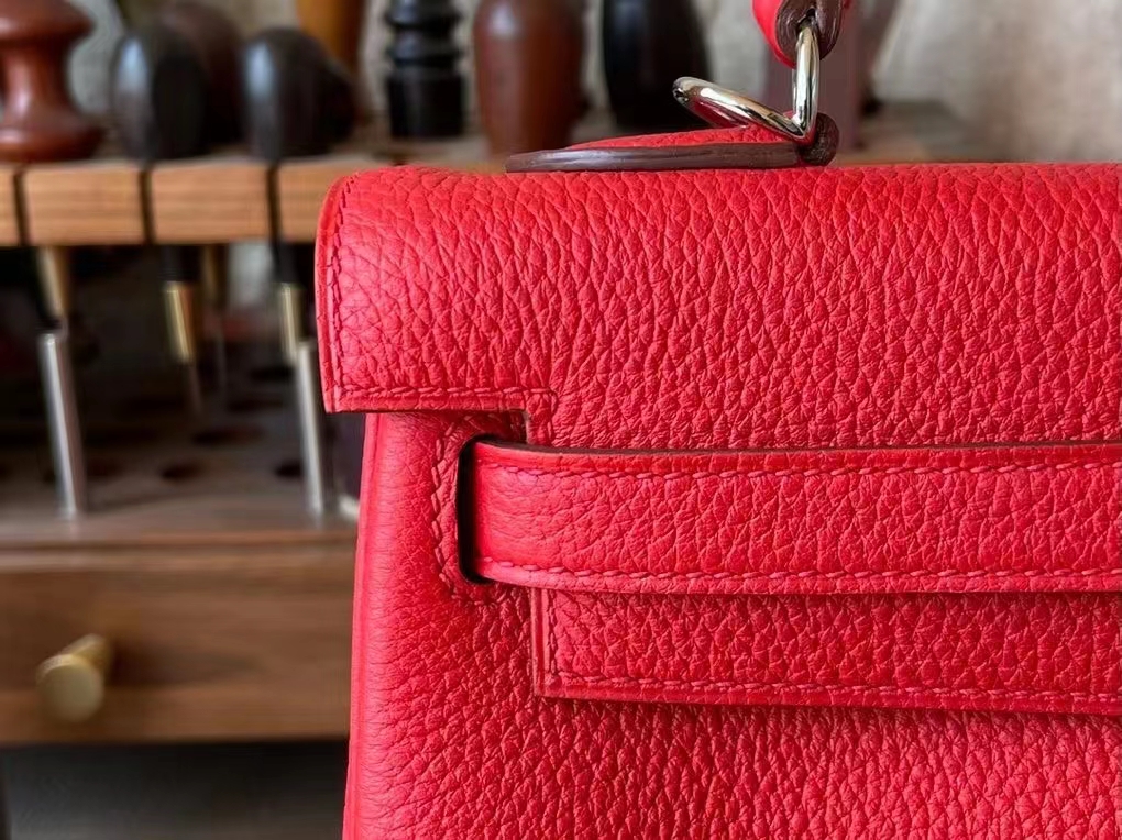 Hermès（爱马仕）Kelly 凯莉包 国旗红 Togo 顶级小牛皮 银扣 25cm