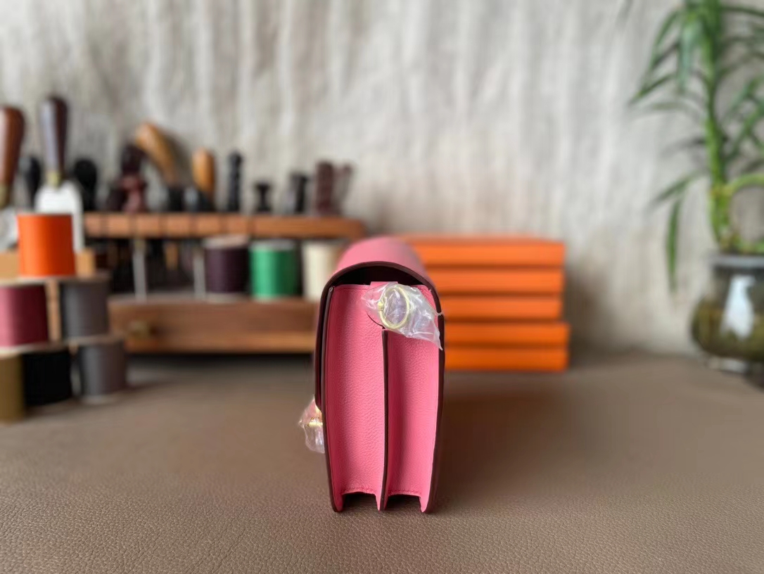 Hermès（爱马仕）Roulis 猪鼻子 新唇膏粉 evercolor皮 金扣 19cm