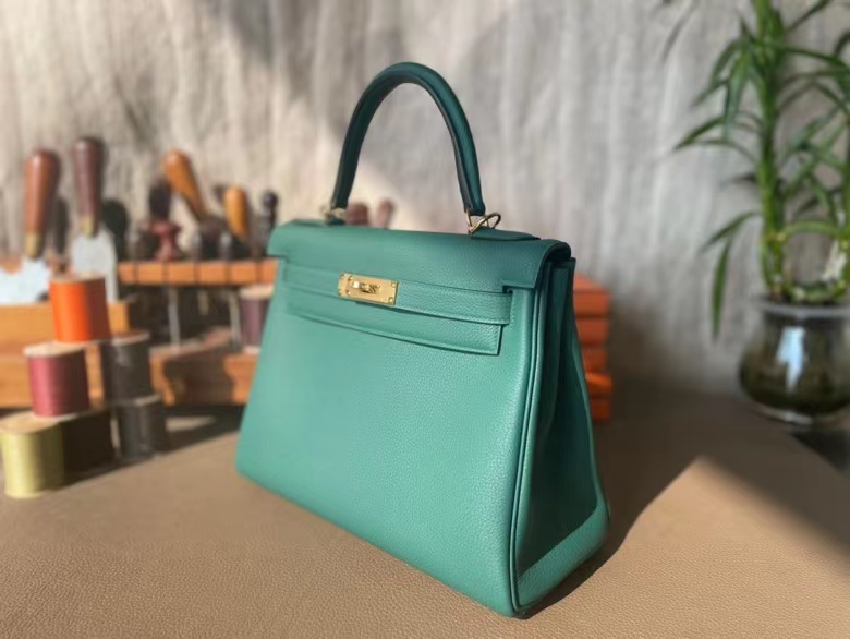 Hermès（爱马仕）Kelly 凯莉包 孔雀绿 Togo顶级小牛皮 金扣 28cm
