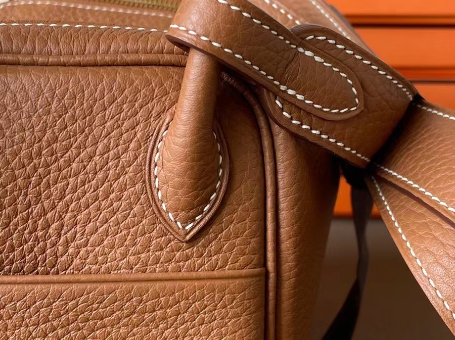 Hermès（爱马仕）Mini Lindy 迷你琳迪包 金棕色 TC 大牛皮 金扣 20cm