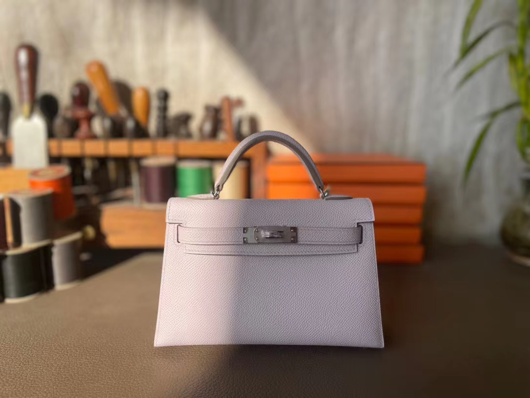 Hermès（爱马仕）Mini kelly 迷你凯莉 Epsom 掌纹皮 梦幻粉 银扣 二代 19cm