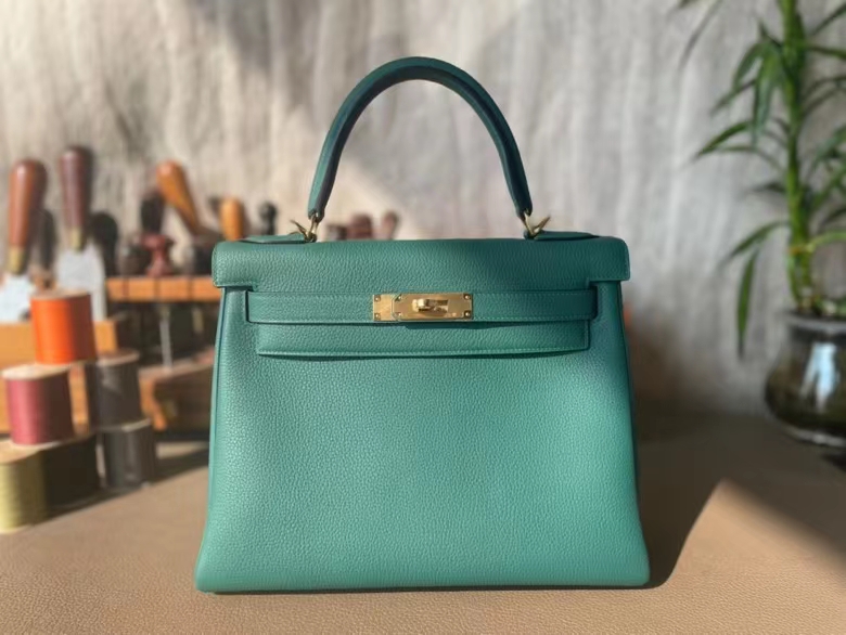 Hermès（爱马仕）Kelly 凯莉包 孔雀绿 Togo顶级小牛皮 金扣 28cm