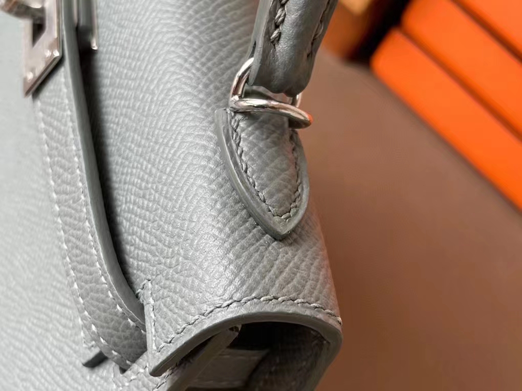 Hermès（爱马仕）Mini kelly 迷你凯莉 杏仁绿 Epsom 掌纹皮 银扣 二代 19cm