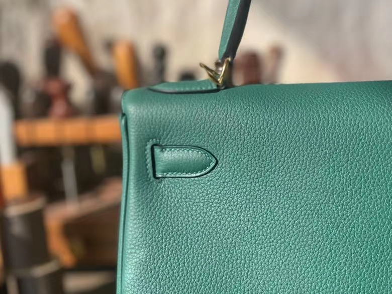Hermès（爱马仕）Kelly 凯莉包 孔雀绿 Togo顶级小牛皮 金扣 28cm