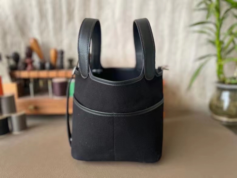 Hermès（爱马仕）Picotin 菜篮子 cargo 帆布 拼 Swfit皮 黑色 银扣 18cm