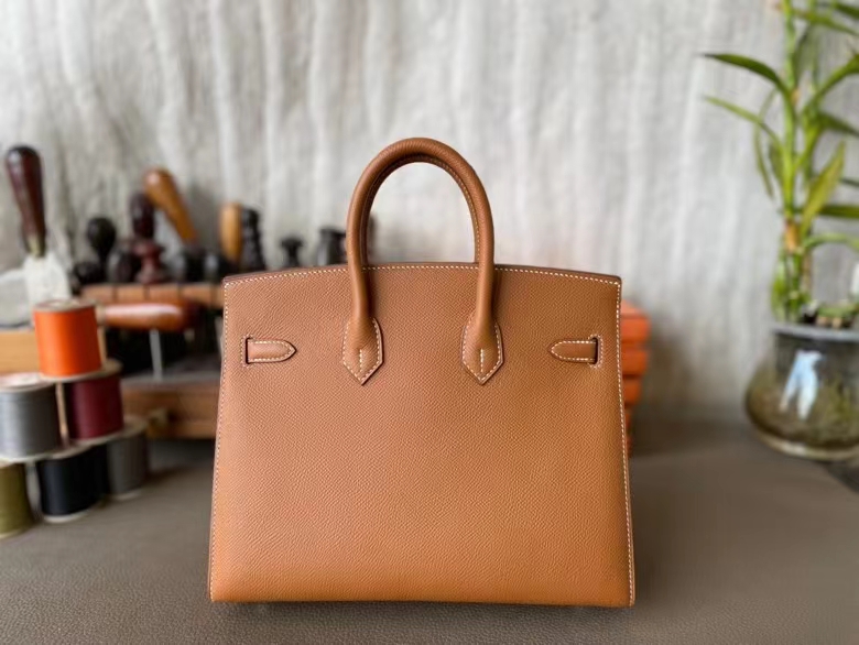 Hermès（爱马仕）Birkin 铂金包 Epsom 掌纹皮 金棕色 银扣 25cm 外缝 全手工蜡线缝制