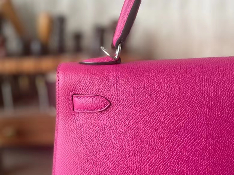 Hermès（爱马仕）Kelly 凯莉包 Epsom 掌纹皮 玫瑰紫 银扣 25cm 全手工蜡线缝制