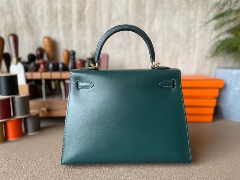 Hermès（爱马仕）Kelly 凯莉包 Box皮 英国绿 金扣 25cm 全手工蜡线缝制