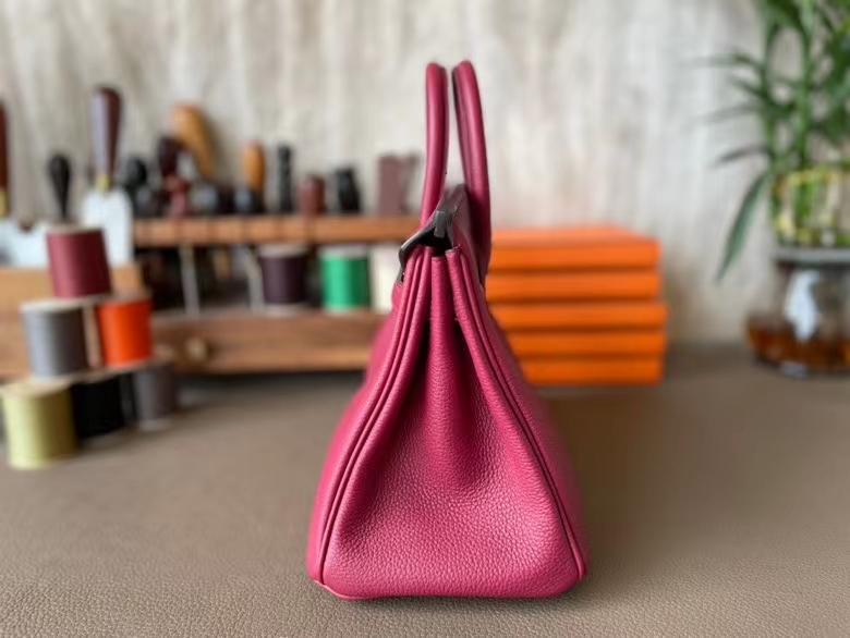 Hermès（爱马仕）Birkin 铂金包 Togo 顶级小牛皮 石榴红 银扣 25cm 全手工蜡线缝制