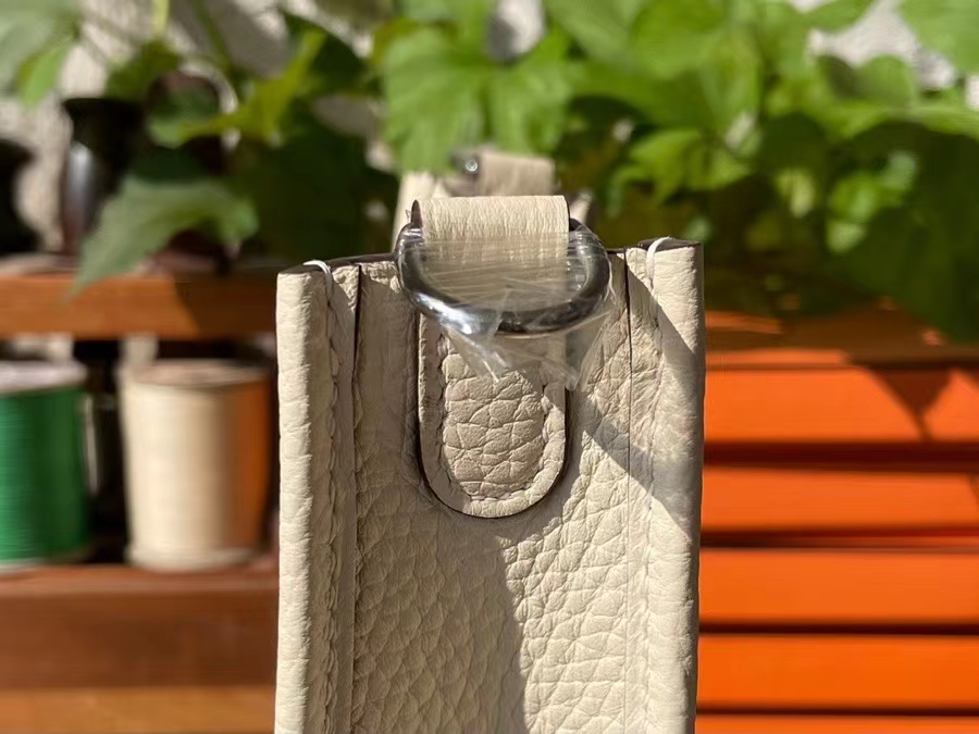 Hermès（爱马仕）Mini Evelyne 迷你伊芙琳 TC大牛皮 奶昔白 银扣 17cm