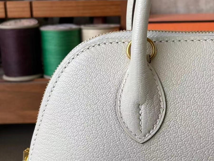 Hermès（爱马仕）Mini Bolide 保龄球包 山羊皮 奶油白 金扣 19cm