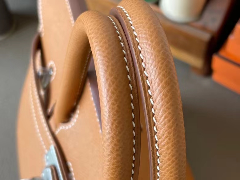 Hermès（爱马仕）Birkin 铂金包 Epsom 掌纹皮 金棕色 银扣 25cm 外缝 全手工蜡线缝制