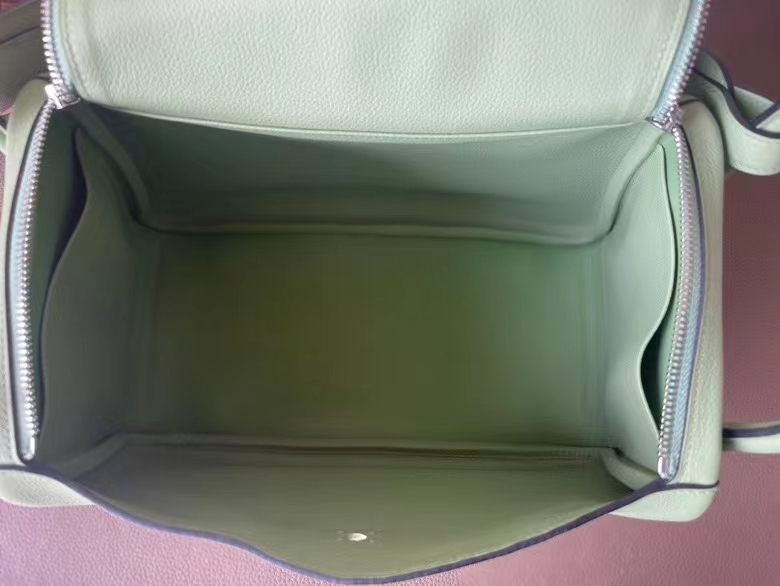 Hermès（爱马仕）Lindy 琳迪包 Evercolor皮 牛油果绿 银扣 30cm