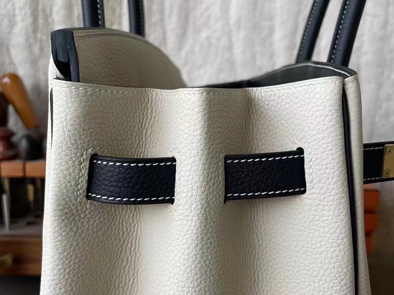 Hermès（爱马仕）Birkin 铂金包 Togo 顶级小牛皮 奶昔白 拼 黑色 金扣 35cm