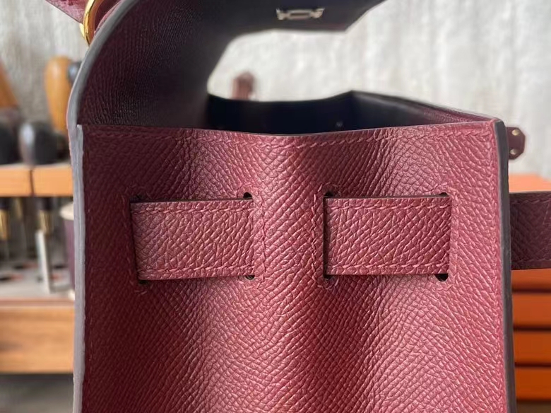 Hermès（爱马仕）Kelly 凯莉包 Epsom 掌纹皮 爱马仕红 金扣 28cm