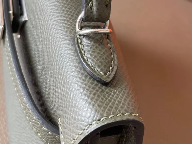 Hermès（爱马仕）Mini kelly 迷你凯莉 Epsom 掌纹皮 灰绿色 银扣 19cm 二代