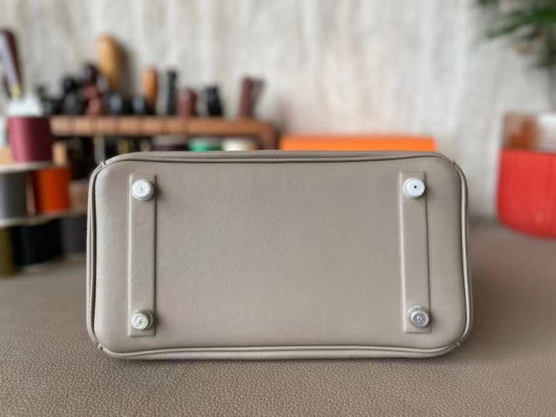Hermès（爱马仕）Birkin shadow 幻影包 Swfit皮 大象灰 银扣 25cm