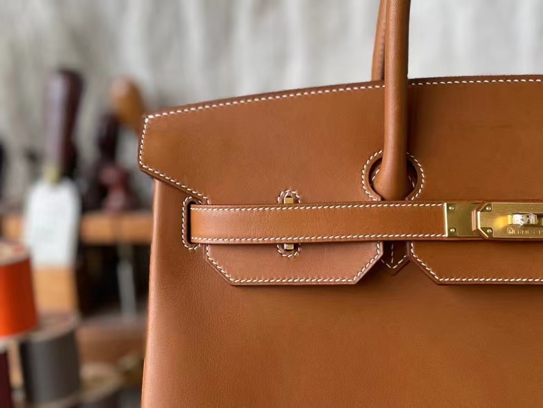Hermès（爱马仕）Birkin 铂金包 平纹马鞍皮 金棕色 金扣 35cm