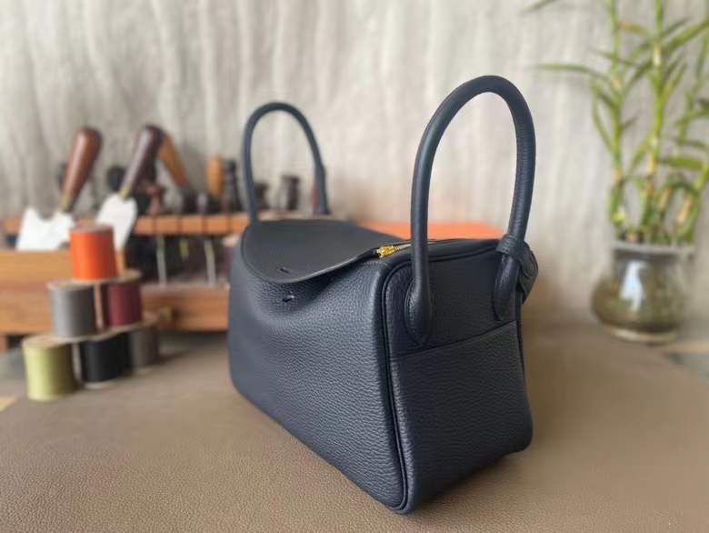 Hermès（爱马仕）Lindy 琳迪包 TC 大牛 午夜蓝 金扣 26cm