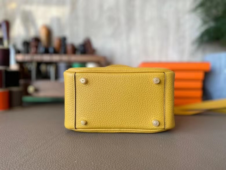 Hermès（爱马仕）Mini Lindy 迷你琳迪包 琥珀黄 TC大牛皮 金扣 20cm