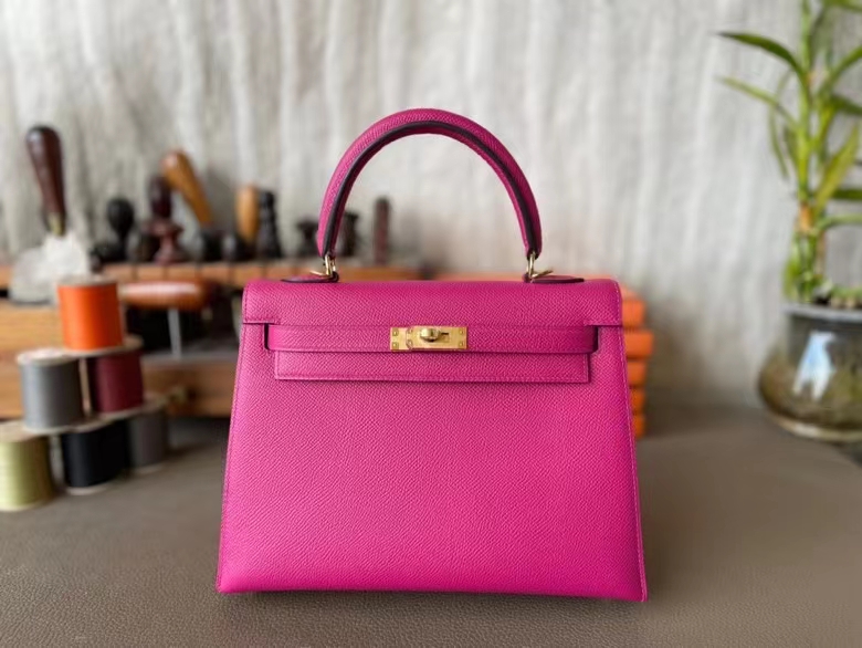 Hermès（爱马仕）Kelly 凯莉包 Epsom 掌纹皮 玫瑰紫 金扣 25cm