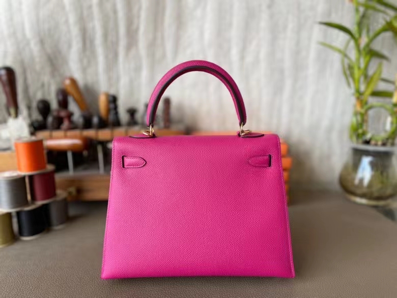Hermès（爱马仕）Kelly 凯莉包 Epsom 掌纹皮 玫瑰紫 金扣 25cm